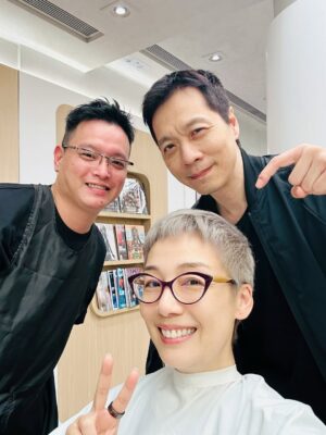 Elena Kong Mei-Yee Instagram - 個頭係咪好靚呢？

多謝我嘅飛髮哥Ivan 同埋Technician Issac 用咗咁多時間同心機幫我！你哋真係好正🙌🏻

@ivanlee_ia 

#江美儀 #江美人 #璀璨之城 #丁麗明