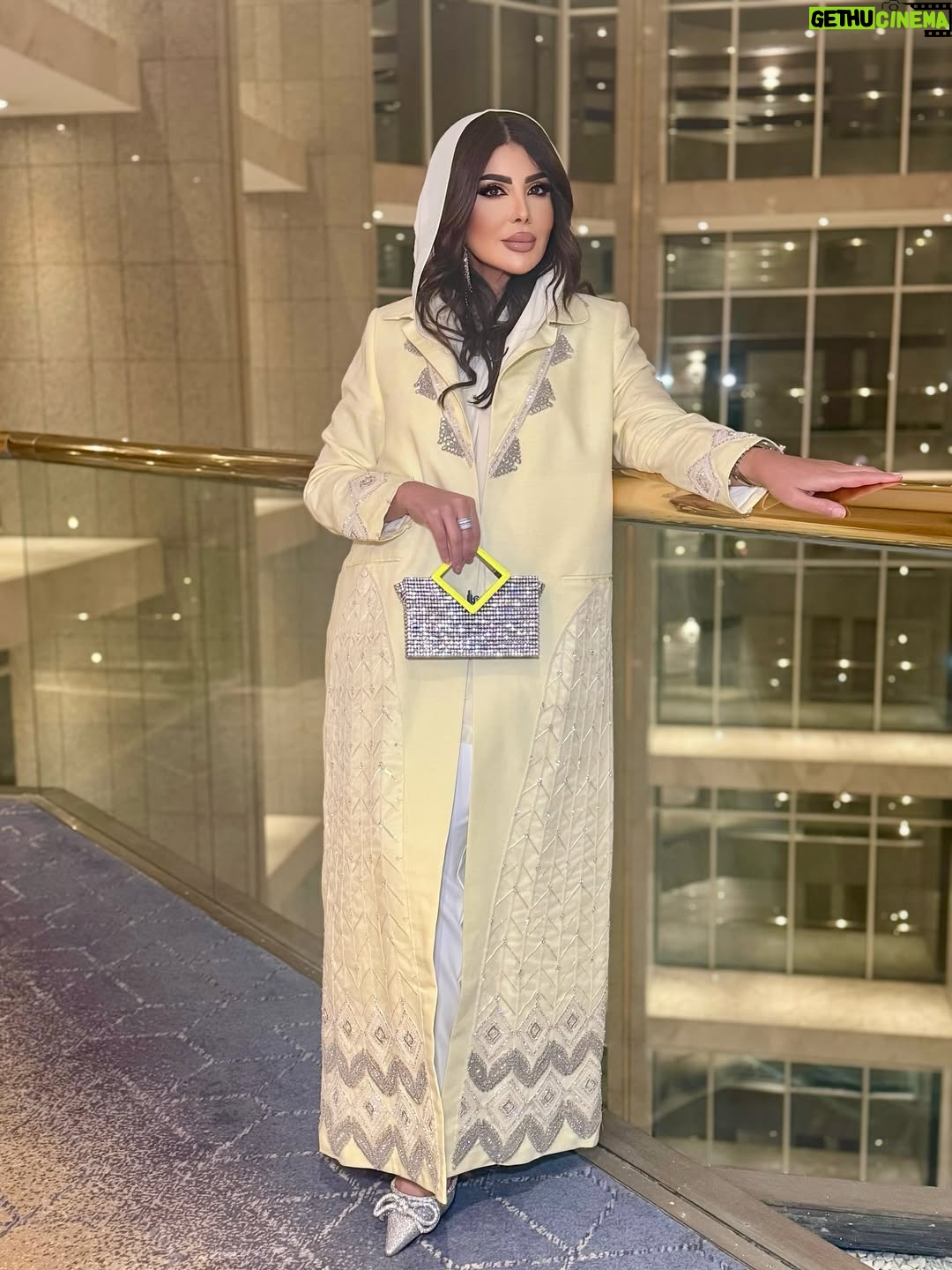 Elham Al Fadalah - 55.6K Likes - مساء الجمال من عروس البحر جدة ❤️
@expoperfume_sa 
@jed.calendar 

#معرض_العطور
#موسم_جدة 
#جدة_غير