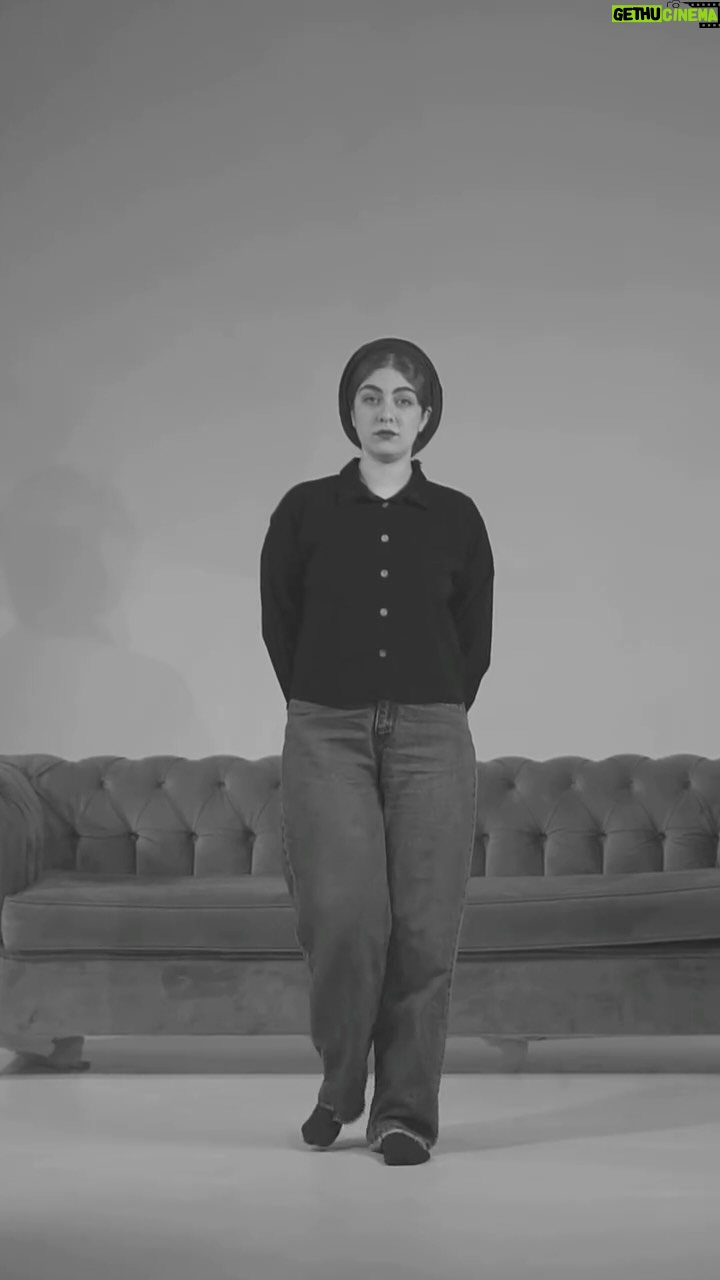 Elika Naseri - 3.3K Likes - ⁨	⁨	بالاخره اینهمه دروغ باید شفاف سازی بشه!

نمایش «جشن»
تماشاخانه ملک / ساعت ۱۹:۳۰ 
پیش فروش بلیت از سایت تیوال | Tiwall.com

نویسنده : رسول کاهانی
کارگردان : کیمیا نصیری
تهیه کننده : یوسف حقی

بازیگران به ترتیب ورود :
مجید نوروزی
الهام اخوان
الیکا ناصری 
عرفان ابراهیمی 

‎مدیر پروژه: رضا محبی
‎طراح صحنه: امیرحسین دوانی
‎طراح نور: مجید سیادت
‎طراح لباس: نوشین پزشکی
‎طراح گریم: مهتاب حسنی
‎مدیر هنری تبلیغات: امیرحسین منصوری
‎مدیر اجرا : علیرضا عالی‌مقدم
‎منشی صحنه: درسا علمی‌نژاد
‎گروه کارگردانی: پرنیا شاکر، روژان پزشکیان
‎مدیر تولید: دانیال یعقوبی
‎ساخت تیزر : استودیو میوت 
‎طراح گرافیک : پیمان طاهری پور (استودیو میوت) 

‎#تیوال #نمایش #الهام_اخوان #مجید_نوروزی
#الیکاناصری #عرفان‌ابراهیمی #رسول_کاهانی #کیمیا_نصیری⁩⁩