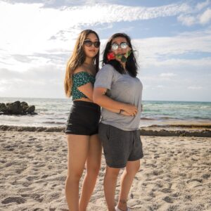 Elle Mills Instagram - my brother ignored my texts so i took his ex on a honeymoon 
@_jay.mills 😘