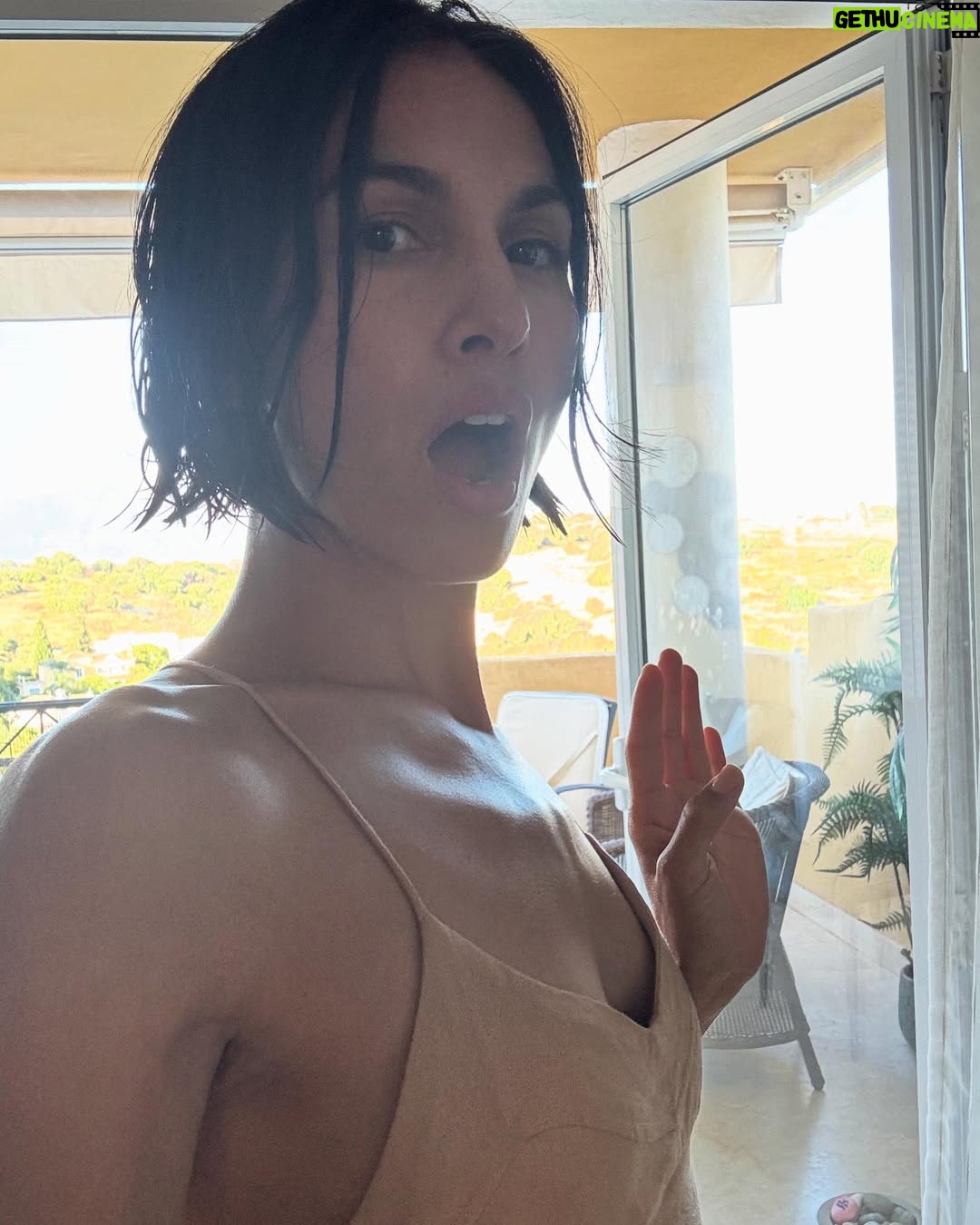 Élodie Yung - 22.4K Likes - And cut 😈