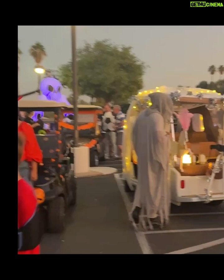 Elysia Rotaru - 4.7K Likes - About last night… Cinderella definitely made it to the Halloween party and got home before the the carriage ( and @ryslife and I ) turned into a pumpkin 🎃 #halloween2025