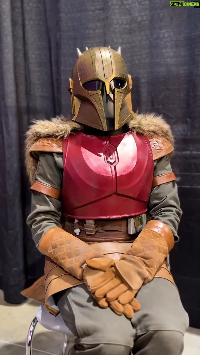 Emily Swallow - 4.4K Likes - The holidays are all about being together…even The Armorer needs a friend. Think this match will last?

Thanks to @derome_chretien_official for playing along when I had time to kill at @nightmareweekendrichmond and to all the vendors who let us visit.

🎥: @musicbizliz 
Editing: @taynermurdock 

#datingapps #thisistheway #thearmorer #emilyswallow #michaelmyers