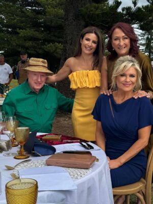 Emily Symons Instagram - And just like that… Irene’s chapter in the Bay has come to an end ❤️ Tonight after an extraordinary 33 years, we farewell my beautiful friend @lynnemcgranger tonight 🌊 Don’t miss an emotional goodbye to a true Australian TV icon, 7.00 on @channel7 & @7plus 🥹 #HomeandAway