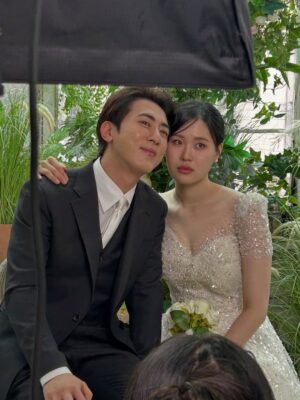 Eom Ji-yoon Instagram - 결혼?