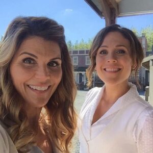 Erin Krakow Instagram - The very best news: Abigail’s returning to @wcth_tv and Season 14 has been greenlit! Tears of joy (not hormones, I think)! Swipe through to see the 1st photo Lori and I ever took together. And be sure to click the link in my bio for more info from @people!
