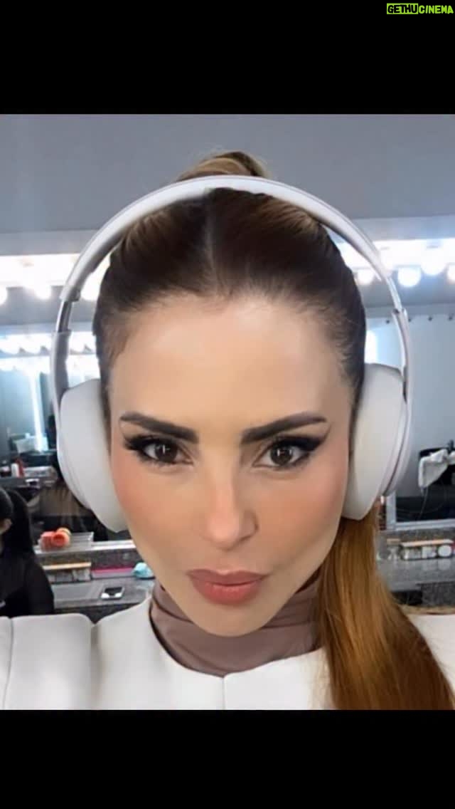 Estefanía Gómez - 1.1K Likes - 🤍
