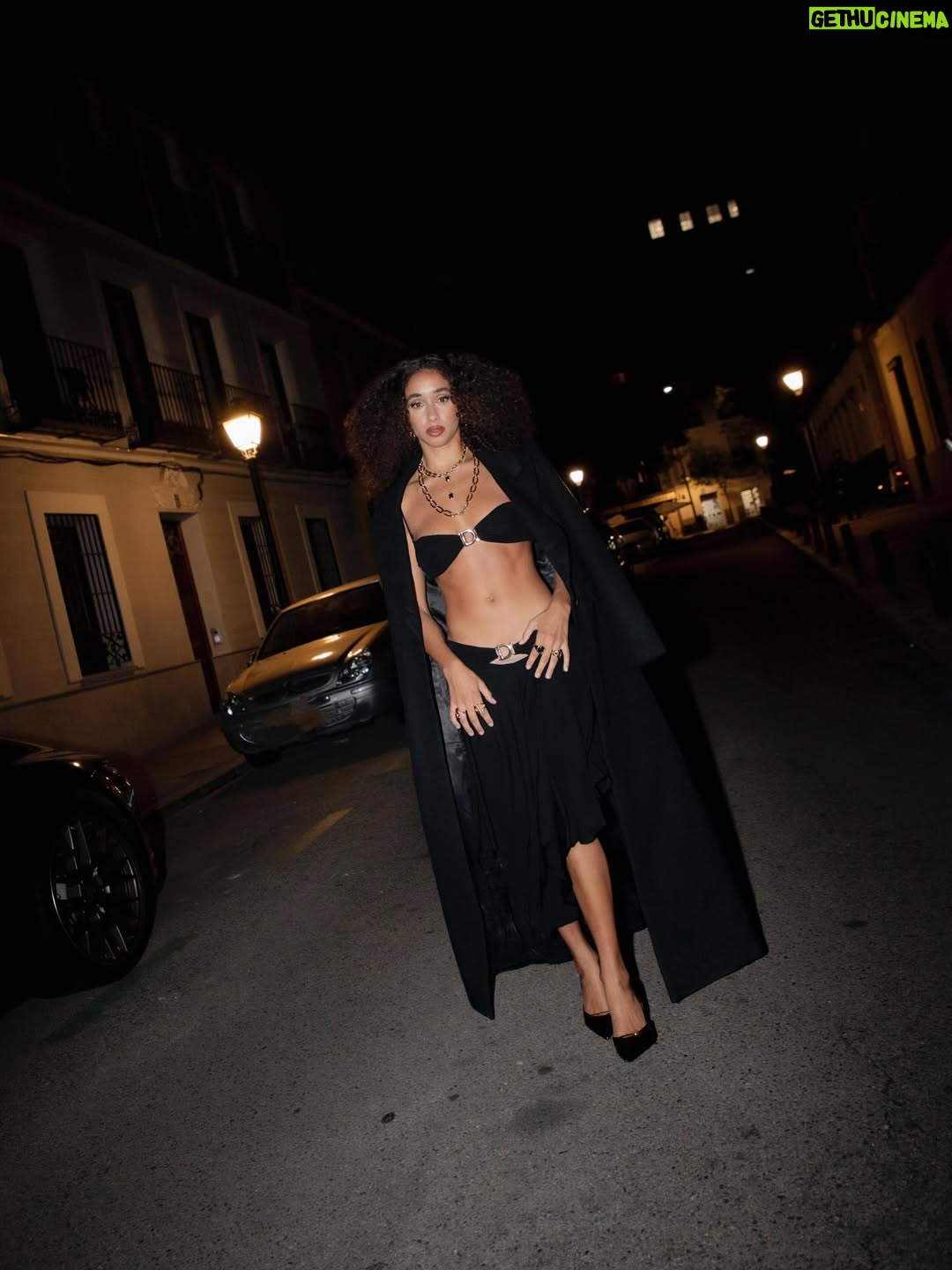 Eva Ruiz - 151.7K Likes - Gracias @harpersbazaares e @inmajimenezbazaar por una noche tan maravillosa🤍🤍

Styled by @pelonio in @unode50 @desigual 
MUAH by @yosbaute @jeesus_beltran @givenchybeauty 
Photo by @eduardorawdriguez