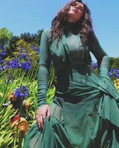 Actress Eve Hewson HD Photos and Wallpapers September 2025