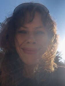 Actress Fairuza Balk HD Photos and Wallpapers December 2025