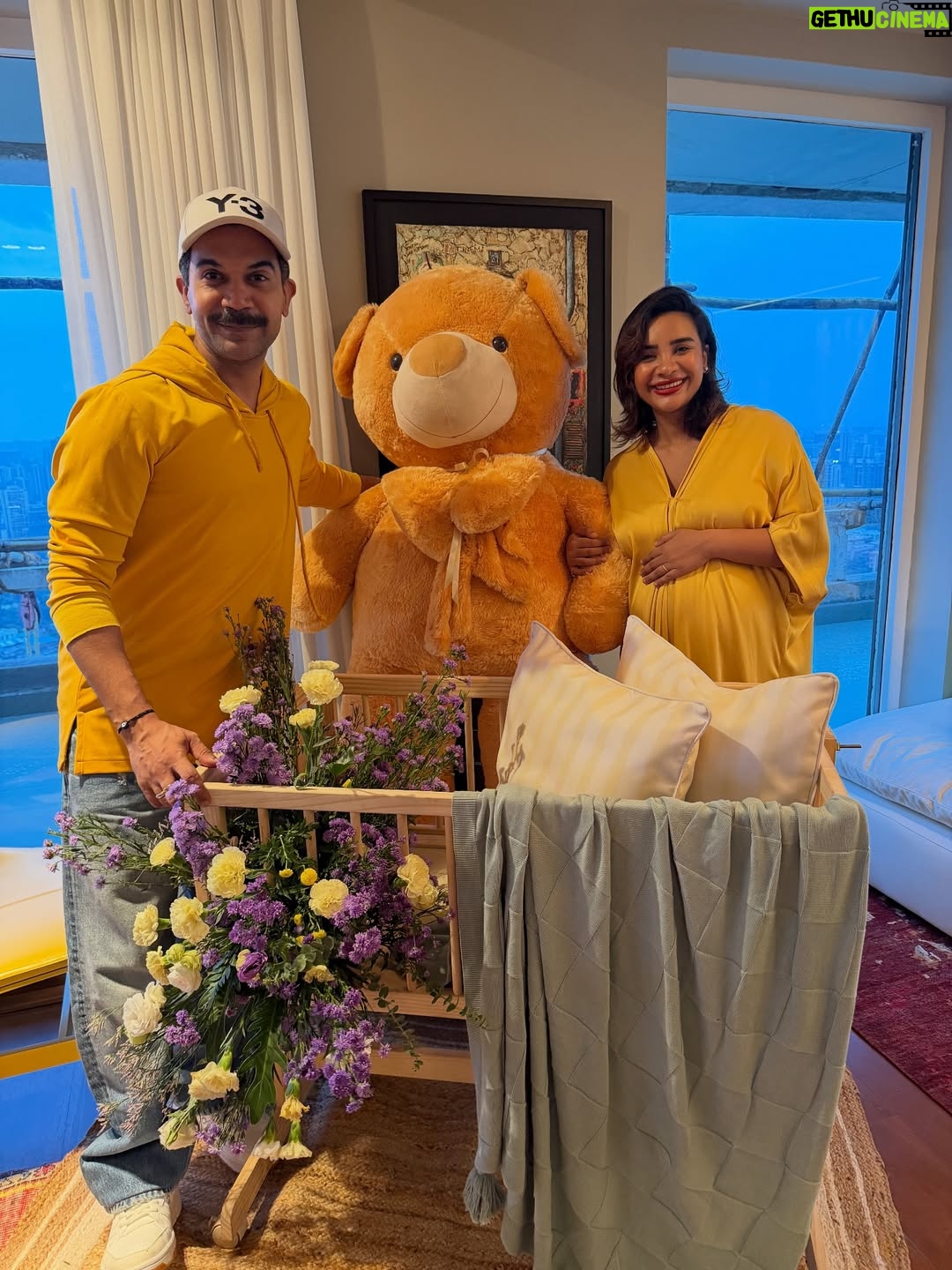 Farah Khan - 456.9K Likes - The Baby is here!! Congratulations @patralekhaa n @rajkummar_rao .. enjoy this beautiful phase of life💖💖💖 n remember for any baby advice.. main hoon na.. 😜 p.s.- @iamhumaq luckily we just about did the baby shower in time 😂