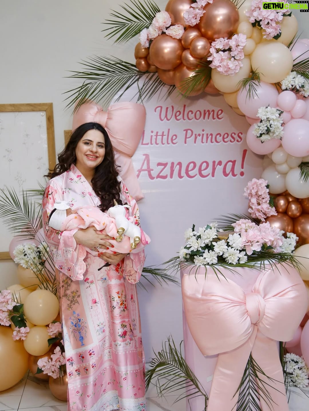 Fatima Effendi - 97K Likes - Celebrating Azneera 🤌🏻💕
📸 @shahidmufti_official
