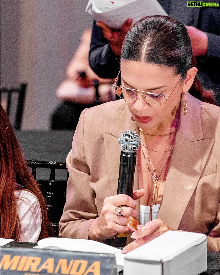 Fátima Molina - 4.8K Likes - ¡El primer table read y ya estamos OBSESIONADOS! 😭¿A quién mueres por ver en acción?🔥 #LoboMorirMatando