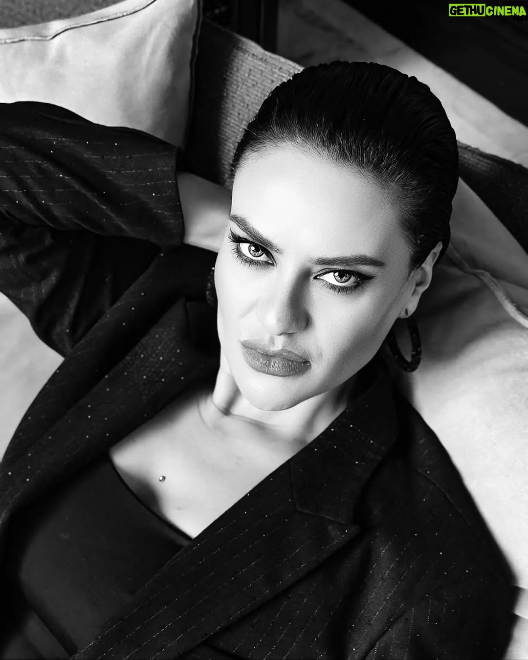 Fatima Zahra Bennacer - 13.7K Likes - 🖤✨