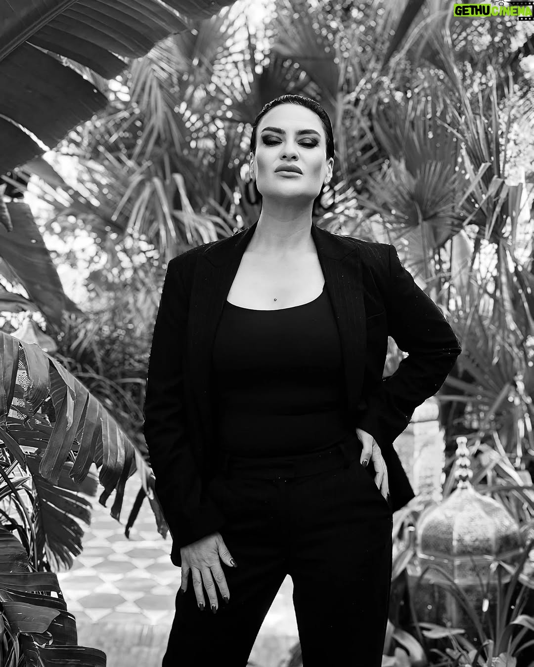 Fatima Zahra Bennacer - 13.7K Likes - 🖤✨