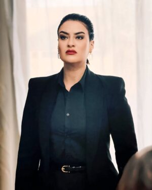 Fatima Zahra Bennacer Instagram - Sonia ..❤️🔥
Styled by @safaeassaidi
#على_غفلة 🎬