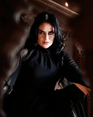 Fatima Zahra Bennacer Instagram - 🖤
📸 @frikh_abdeljalil
Bijoux : @larbibjx
D.A : Abdel