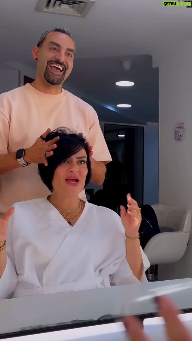 Fatima Zahra Bennacer - 49K Likes - #jadlartisteofficial #hairdresser #haircolor #haircut #ombrehair #paris #hairstyle #lovemyjob