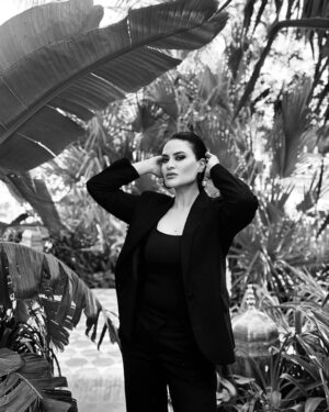 Fatima Zahra Bennacer Instagram - 🖤✨