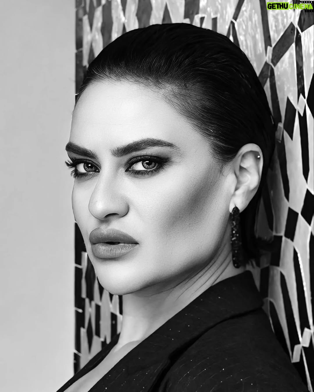Fatima Zahra Bennacer - 13.7K Likes - 🖤✨