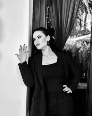 Fatima Zahra Bennacer Instagram - 🖤✨