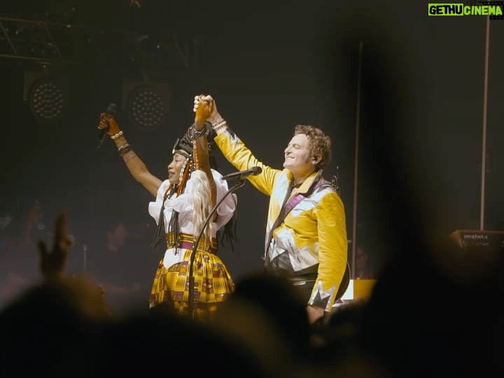 Fatoumata Diawara - 3.4K Likes - 𝕃𝕒𝕞𝕠𝕞𝕒𝕝𝕚, 𝕝’𝕦𝕝𝕥𝕚𝕞𝕖 𝕋𝕠𝕥𝕖𝕞
Très beau film pour revivre l’émotion de ce dernier concert à Bercy 🙏💛✨

🎬 @acrofilm