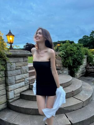 Felicia Sağnak Instagram - low light, high vibes ✨