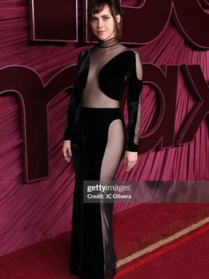Fiona Dourif Instagram - WILD NIGHT and some posts to come but first I got to give a shout out to the committee of women who helped me look this naked and delighted at the Emmy’s! Hair @alliekeckhair makeup by my dearest friend @merrytraum  style by @allbright 

I had the good fortune of getting ready with incomparable DP of the Pitt @johanna_coelho and the many Emmy award winning production designer of The Pitt @ninaruscio
