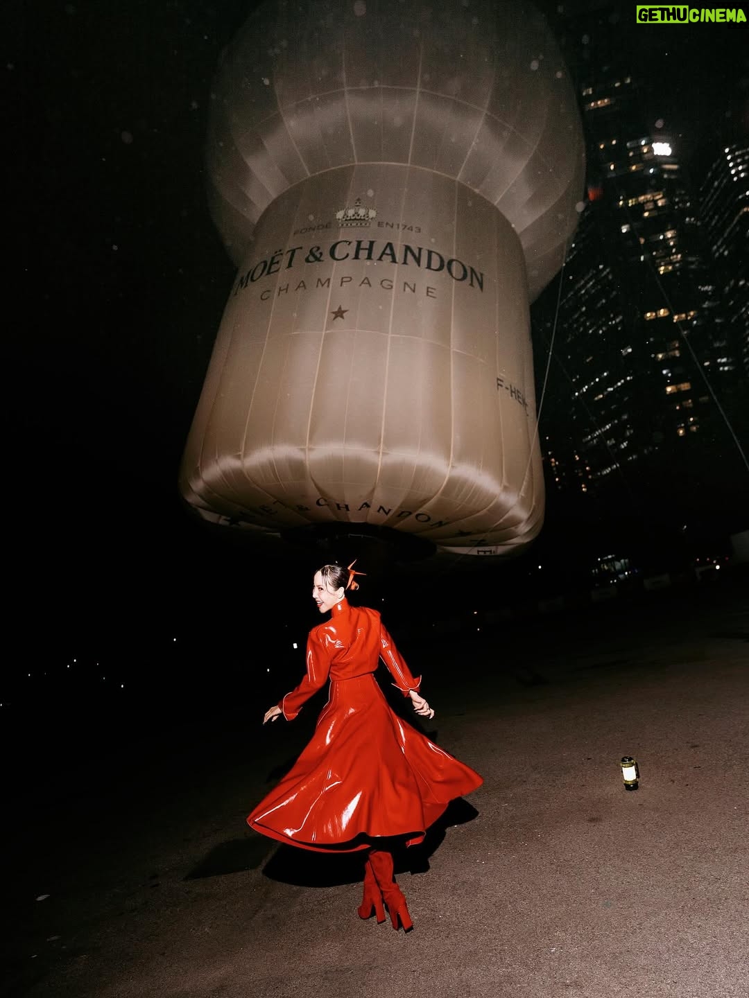 Fiona Xie - 9.8K Likes - They built a balloon. We built a legacy.  @moetchandon returns to F1 Singapore—because 280 years of champagne excellence doesn’t whisper.

Enjoy responsibly. Don’t drink and drive. 

@Moetchandon @sushisambasingapore @visitsingapore @F1 #MoetChandon
#DrinkResponsibly #ToastwithMoet #PaidPartnership @scenesixfive