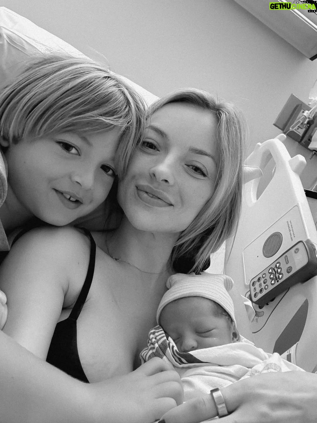 Francesca Eastwood - 8.6K Likes - Day one
