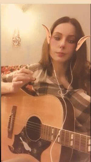 Frédérique Bel Instagram - #leonardCohen #ThePartisant #Song #guitar #fullmoonSong
