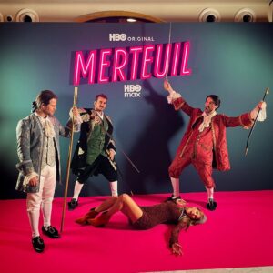 Frédérique Bel Instagram - Avec ma @charlotte_lacour_  pour la projection de la première série française pour @hbo  @hbomaxfr  #TvShow #Seroetv #Merteuil #sallewagram cinéma séries tv , plateformes tv , photocall  red carpet  girls mini jupes fashion glamour paris #Paris