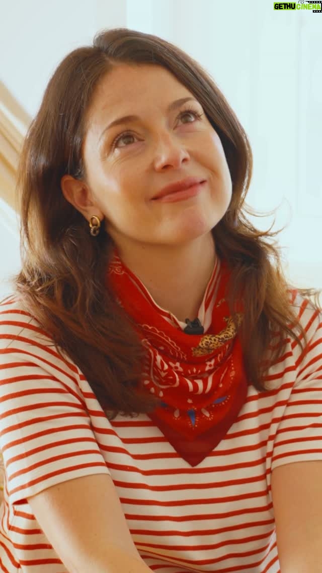 Gabriela Barros - 18.7K Likes - Pub  Aqui está uma conversa, honesta, sobretudo muito VERDADEIRA, humilde e simples. Que são sem dúvidas características que me assentam tão bem…mais uma vez, não sou eu que o digo! 

Enfim o meu melhor, para vocês, os melhores. O melhor de Coca-Cola, zero açúcar. Agora sim, sou eu que o digo!❤️‍🔥 @cocacolaportugal #cocacolazero #omelhordeCocaCola