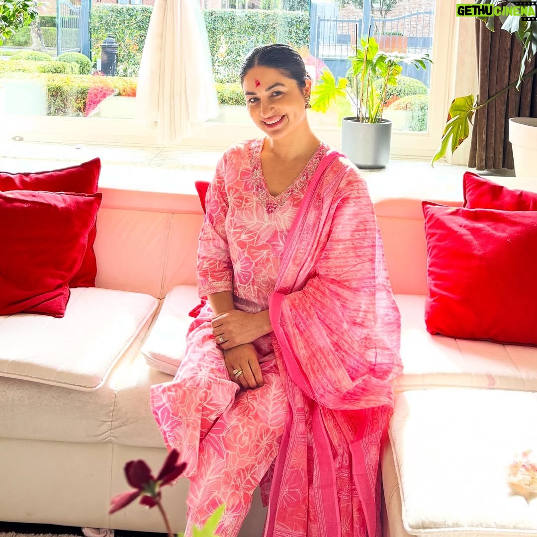 Garima Panta - 5.2K Likes - Dashain ❤️