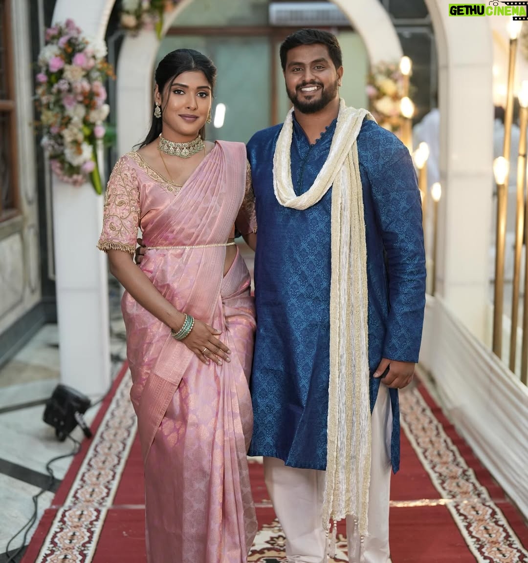 Gayathri Reddy - 1.9K Likes - Another year as my husband…what a lucky man. Happy anniversary ♥️ 
#3yearsandcounting
