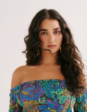 Geraldine Viswanathan Instagram - 🦋🫧✨ @schonmagazine 💘🐸🌸