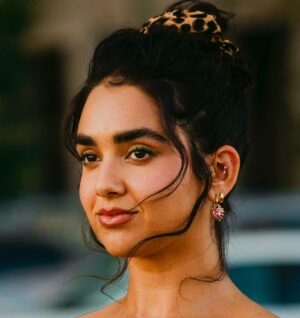 Geraldine Viswanathan Instagram - it’s a bugs life…. it’s a frogs life…. it’s a @collinastrada life💘 🐜🪲🐛🐸🫧🏹🚕