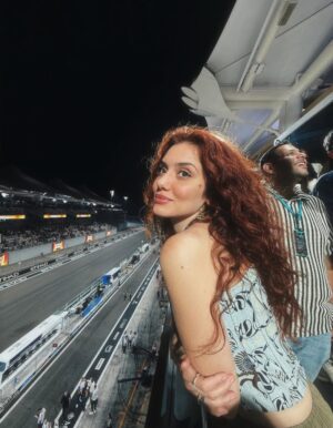 Gihan El Shamashergy Instagram - ✨🏎️ F1 🏎️✨

@f1 
@bridge 

✨ 

@nadakhedrr | @aminaagalal | @be__indie