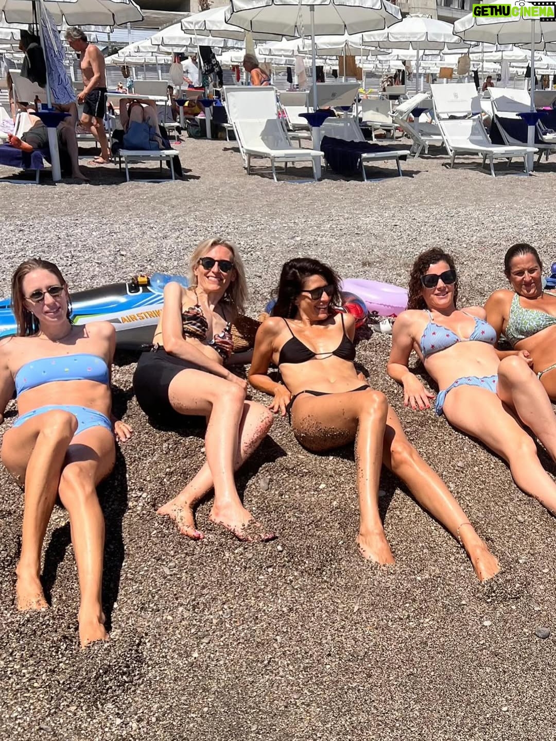 Giulia Bevilacqua - 8K Likes - Un po' di Luglio.