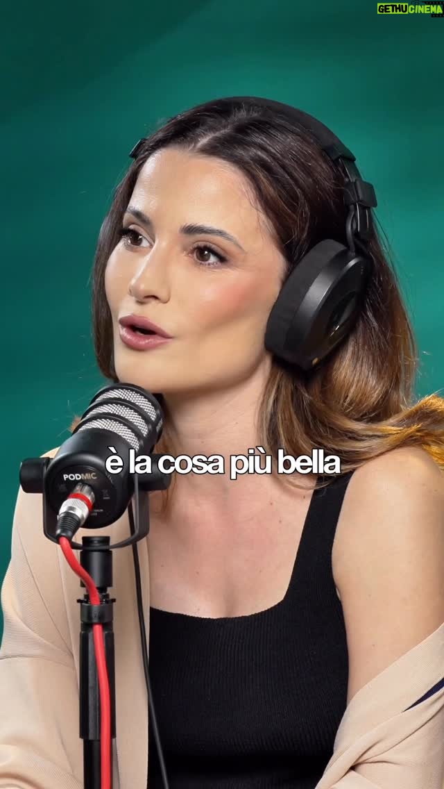 Giulia Elettra Gorietti - 434 Likes - ✨ “Quel momento ha cambiato tutto…”

In questo estratto emozionante, @giuliaelettrago ci racconta il suo primo imprinting cinematografico, quando da giovanissima ha girato una scena con Margherita Buy @margheritabuyofficial e Sergio Castellitto @sergiocastellitto  per un film di Paolo Virzì @paolovirzi_official 

🎭 È stato in quel momento – davanti alla macchina da presa – che ha capito: recitare era la cosa più bella del mondo.

Una testimonianza potente di vocazione, arte e scoperta di sé.

🎙️ Puntata integrale di #SenzaFiltri, condotta da @benedettamazza disponibile su:
📺 YouTube – cerca “Senza Filtri Giulia Gorietti”
🎧 Spotify – “Senza Filtri – UAU Podcast”

📲 Seguici su @uau_podcast per nuovi episodi ogni settimana!

#giuliaelettragorietti #benedettamazza #uaupodcast #senzafiltri #cinemaitaliano #paolovirzì #margheritabuy #sergiocastellitto #vocazioneartistica #podcastitaliani #storiedivita #firstactingexperience #actinglife #studio1roma #reelvirale #tiktokitalia #youtubeshorts #emozioni #uau