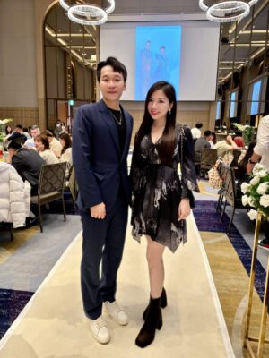 Gladys Tsai Instagram - 師父新婚快樂💗
祝齊麟和詩媛永遠幸福✨
怎麼有人拿了兩次奧運金牌唱歌還這麼好聽！！
怎麼會有人懷孕穿婚紗還這麼美～～
期待跟小王子一起打羽球了🏸
還要去新家玩喔
@chilinwang @10yuan.0424