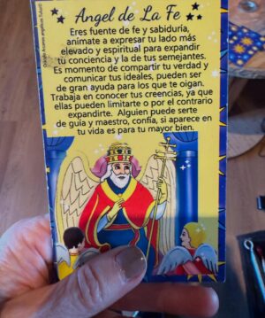 Gloria Carrá Instagram - Mucho movimiento. Ir de un lado para otro, preguntar “¿dónde estamos?” o “¿cuál es mi habitación?” se volvió parte de la rutina.
Bronquitis incipiente, remedios, nebulizaciones. Comer rico. Dormir bien… o mal. Risas. Silencio. 
Actuar para muchísima gente, sentirme privilegiada y profundamente agradecida.
Trabajar con un equipo de lujo: Mateo, Laura, Damián, Gustavo.
@petitjotao @diecramos @nico__riera 

Transitarlo todo con un carácter muy estable.😉
Volver a casa. abrazar a mis hijas… y a mi gata.

Gracias al público del sur por venir, por acompañar esta aventura con tanta alegría.

¡Continuamos!

@leilaaguirreaudiovisual