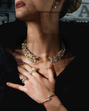 Grace Van Patten Instagram - The Panther and Cartier share an intertwined destiny—a story of power, magnetism, and strength of character—as shown through infinite creative expressions that mark her as the Maison’s emblem, worn at Into the Wild in Miami by @gracevanpatten . #PanthèredeCartier