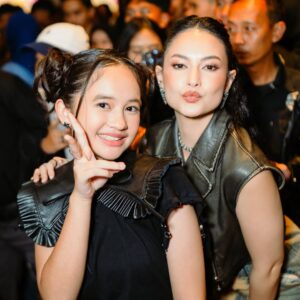 Graciella Abigail Instagram - Selamat pagi.. Ketemu lagi sama โkeluarga normal Wulan โค๏ธโ hari ini di #pertaruhanseries3 tayang eps 3 & 4 via express cuma di @vidiooriginals @pertaruhantheseriesofficial โค๏ธโ๐ฅ๐ฅณ