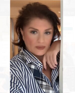 Gülşen Bubikoğlu Instagram - Can sıkıntısı işte.. sevgiler 🌹