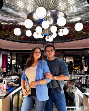 Gurdeep Kohli Instagram - About Last Night. Thank you @gomamumbai for hosting us to a delectable Pan Asian cuisine.With your Gorgeous ambience and prompt service you left us discerning food lovers lip smacking.🌈❤️ coming  back for more. @meherpunjj #mahirpunjj