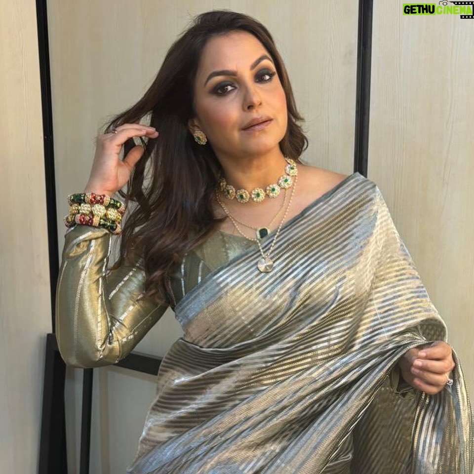 Gurdeep Kohli - 7.9K Likes - What keeps me going??
Lights camera Action
#lovemywork❤️#workmode🧿🎬#letsdothis