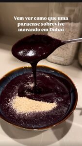 Hagda Prata Instagram - Como você prefere o seu açaí?