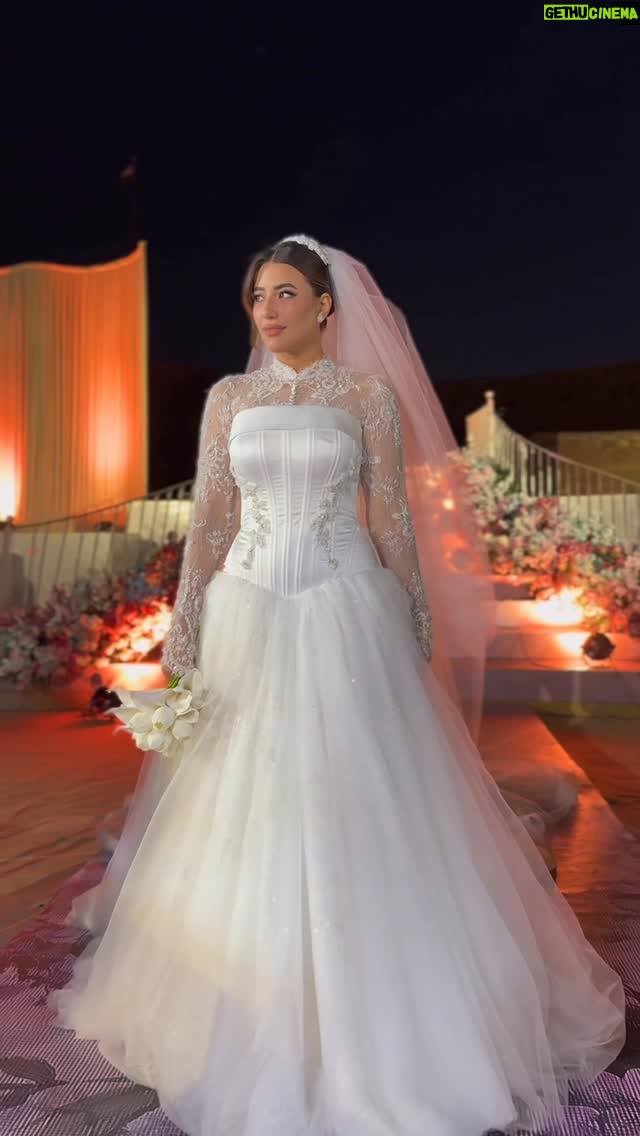 Haidy Moussa - 9K Likes - ✨ A breathtaking bride glowing in a hand-embroidered satin gown — pure elegance, pure love. 🤍✨

@haidymoussaofficial @noorallah_events @nooraudii 
@hemajoe_hairstylist @bouquet_bride_by_nour_ali @mariam_nasr_gallery @alsaid.films @kemo_studios @saarayousef__ 

#FatmaNasrCouture #HauteCouture #LuxuryBride #HandmadeWithLove