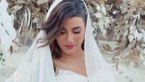 Haidy Moussa Instagram - لحظة كتب الكتاب لخصت مشوار طويل و حب سنين ربنا يباركلي فيك ❤️

شكرا لكل الي تعب معايا اليوم دا 
Location @the_gate_hotel_pyramids 
Wedding planner @noorallah_events 
Dress by @fatmanasrcouture 
Videography @alsaid.films 
Hairdresser @redayasser_ 
Catering  @thecake.corner